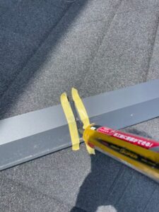 屋根工事 板金コーキング処理